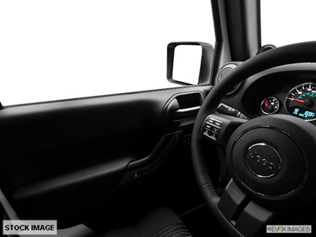 Jeep Wrangler 2012 photo 2
