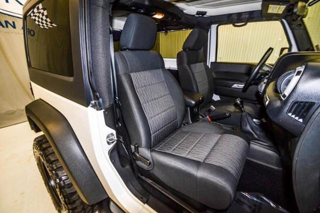 Jeep Wrangler 2012 photo 1