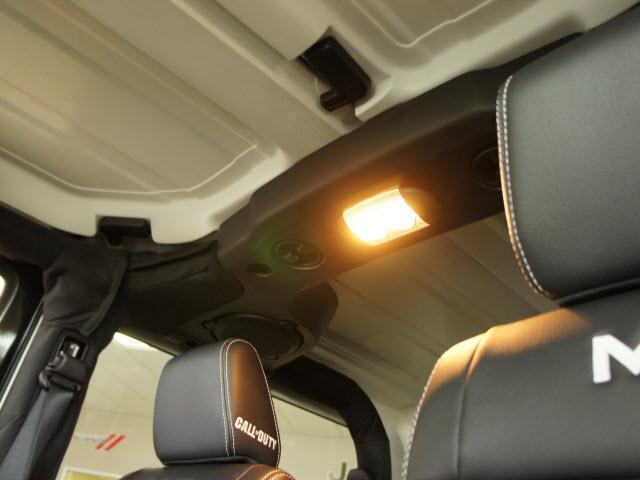 Jeep Wrangler 2012 photo 5