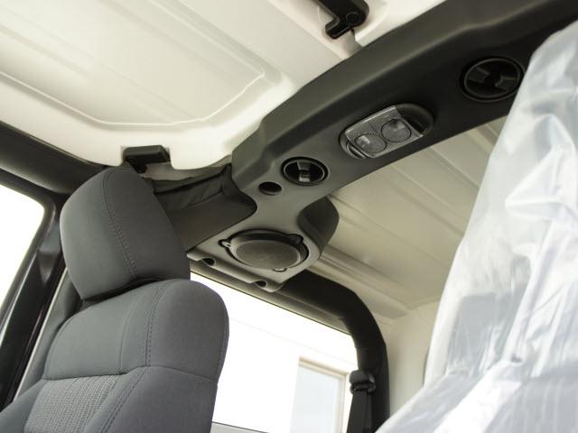 Jeep Wrangler 2012 photo 3