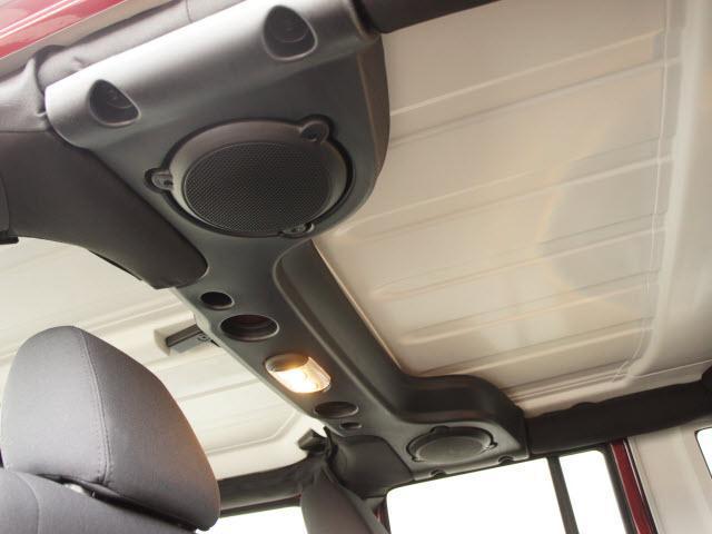 Jeep Wrangler 2012 photo 5