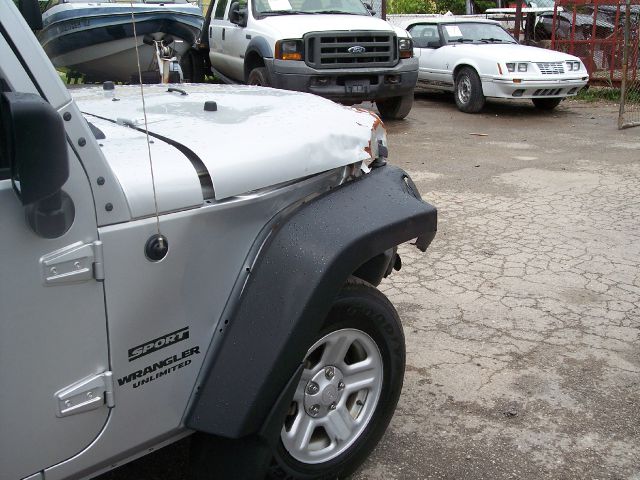 Jeep Wrangler 2012 photo 16