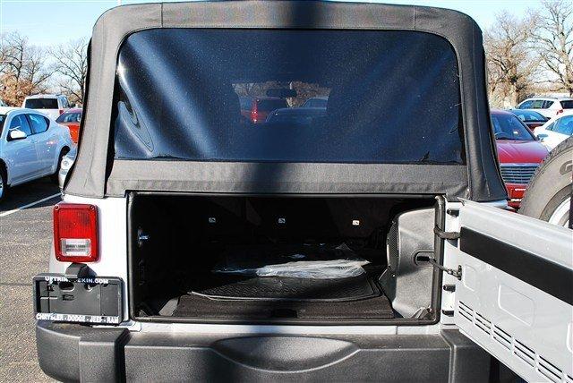 Jeep Wrangler 2012 photo 1