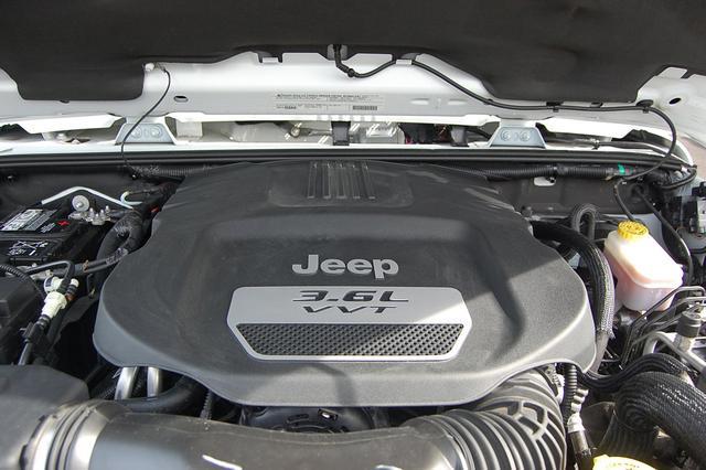 Jeep Wrangler CREW DSL XLT SUV