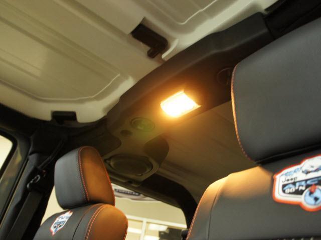 Jeep Wrangler 2012 photo 4
