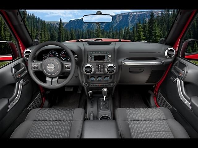 Jeep Wrangler 2012 photo 6