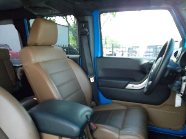 Jeep Wrangler 2012 photo 3