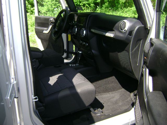 Jeep Wrangler 2012 photo 13