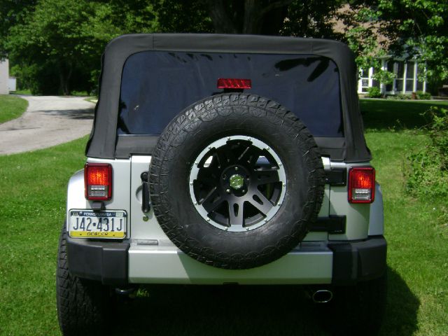 Jeep Wrangler 2012 photo 16