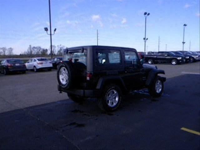 Jeep Wrangler 2012 photo 1