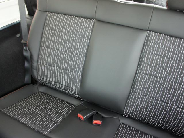 Jeep Wrangler 2012 photo 3