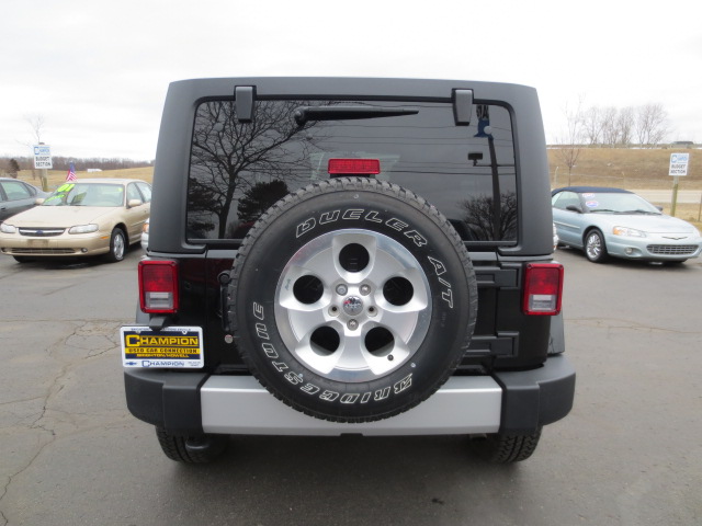 Jeep Wrangler 2013 photo 1