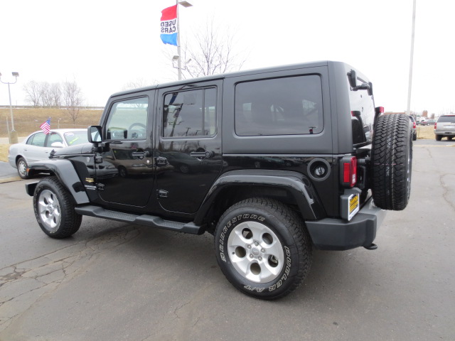Jeep Wrangler 2013 photo 2
