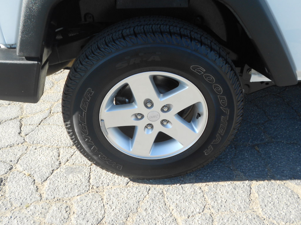 Jeep Wrangler 2013 photo 3