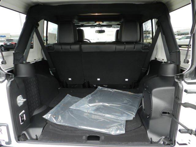 Jeep Wrangler HB Manual SPEC (natl) SUV