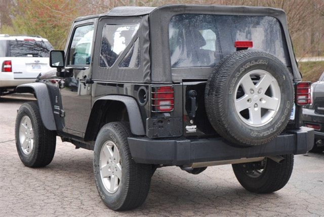 Jeep Wrangler 2013 photo 1