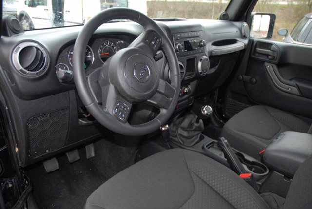 Jeep Wrangler 2013 photo 5