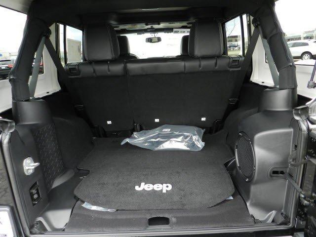 Jeep Wrangler HB Manual SPEC (natl) SUV