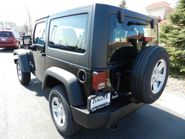 Jeep Wrangler 2013 photo 4