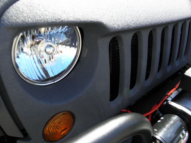 Jeep Wrangler 2013 photo 32