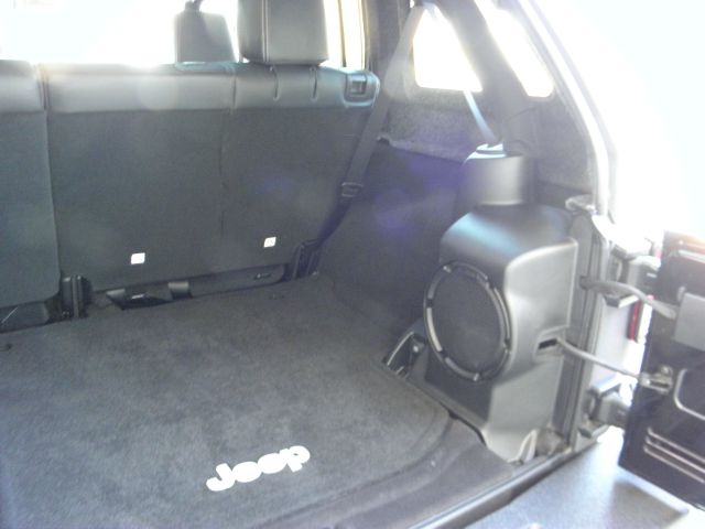 Jeep Wrangler 2013 photo 38