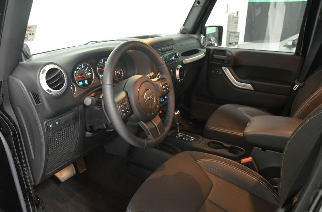 Jeep Wrangler 2013 photo 23