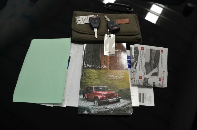 Jeep Wrangler 2013 photo 24