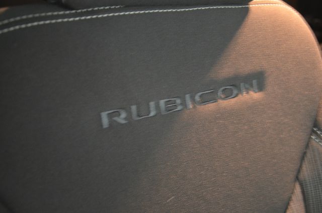 Jeep Wrangler 2013 photo 35