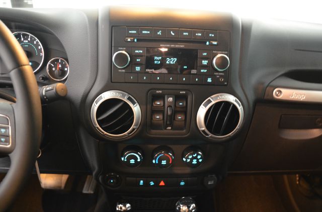 Jeep Wrangler 2013 photo 5