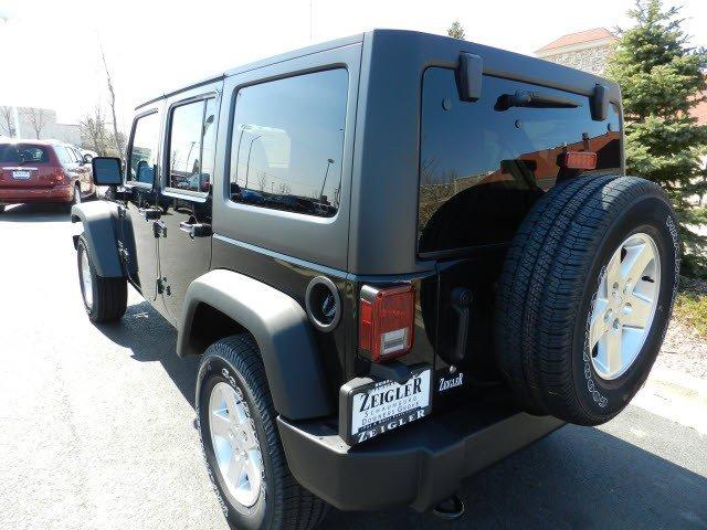 Jeep Wrangler 2013 photo 2