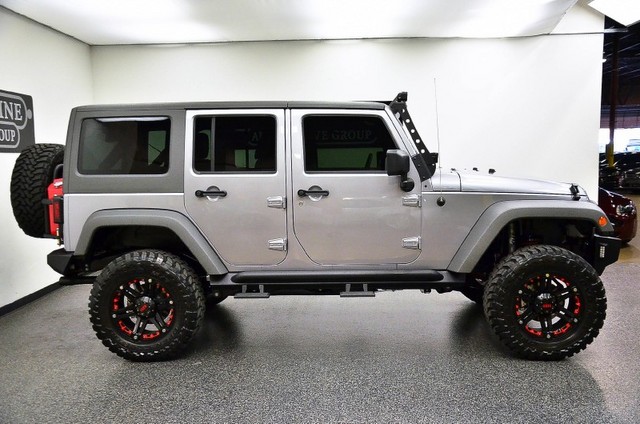 Jeep Wrangler 2013 photo 2