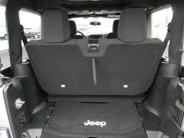 Jeep Wrangler 2013 photo 5