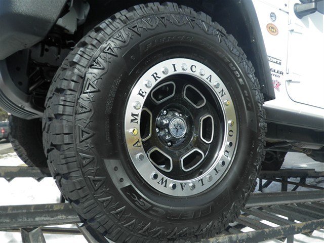 Jeep Wrangler 2013 photo 1