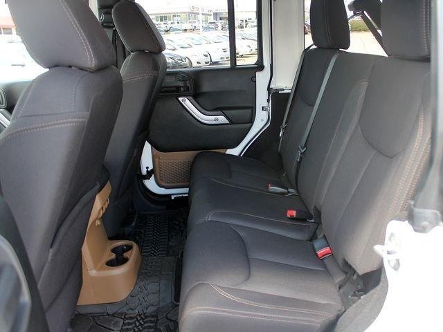 Jeep Wrangler 2013 photo 3