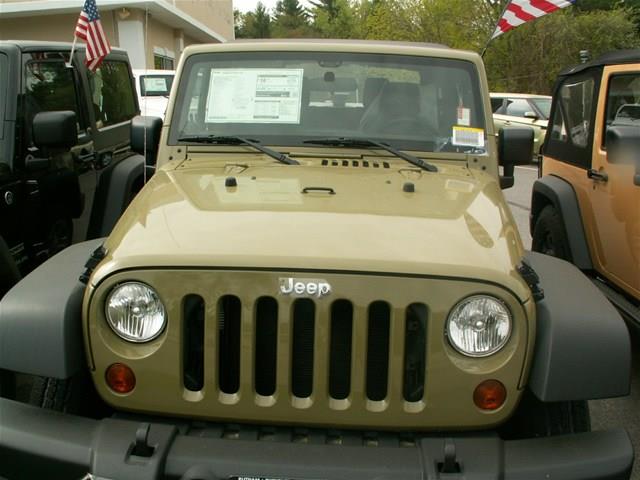 Jeep Wrangler 2013 photo 2