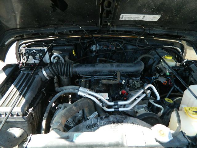 Jeep Wrangler Unlimited 2000 photo 2