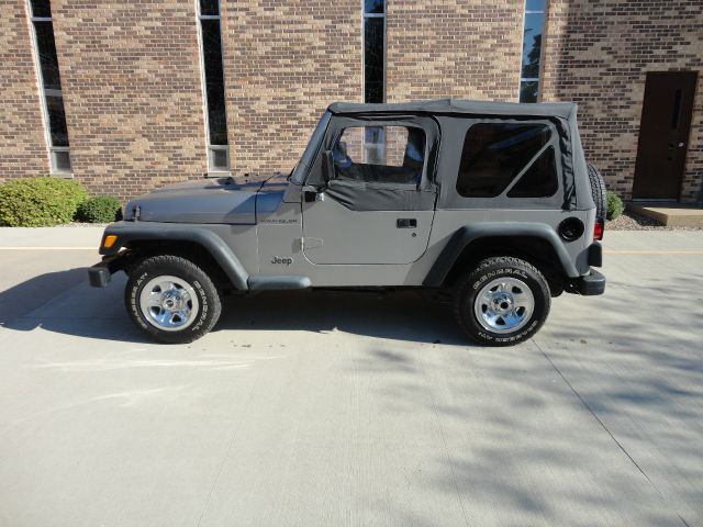 Jeep Wrangler Unlimited 2000 photo 2