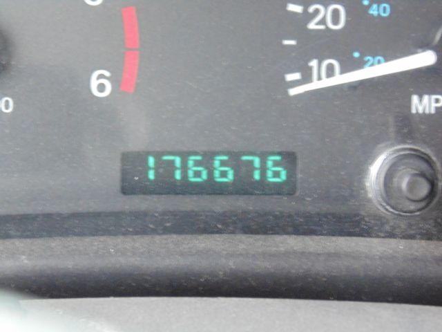 Jeep Wrangler Unlimited 2000 photo 4