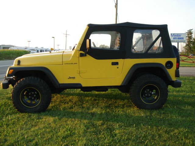 Jeep Wrangler Unlimited 2000 photo 3