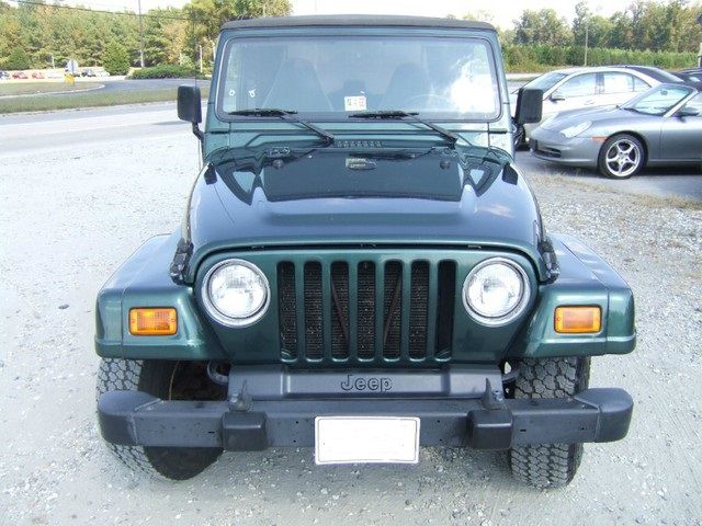 Jeep Wrangler Unlimited 2000 photo 3