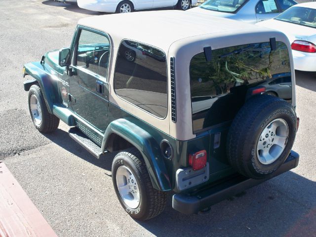 Jeep Wrangler Unlimited 2000 photo 4