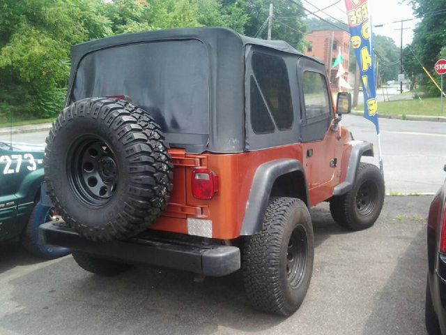 Jeep Wrangler Unlimited 2000 photo 2