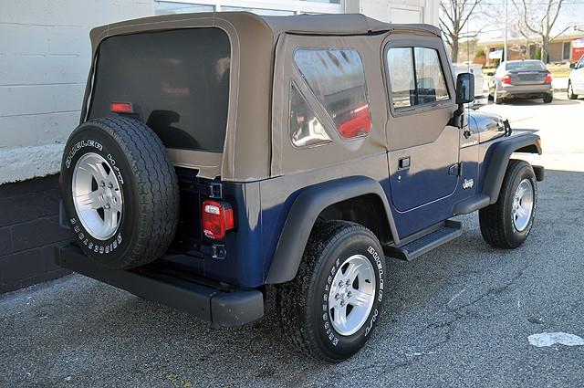 Jeep Wrangler Unlimited 2001 photo 3
