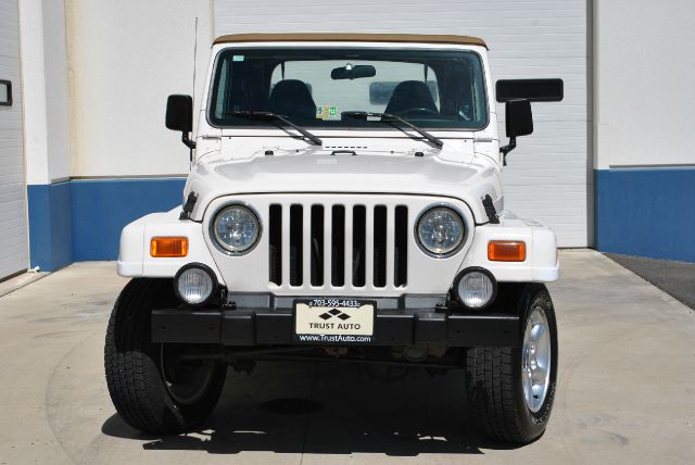 Jeep Wrangler Unlimited 2001 photo 3