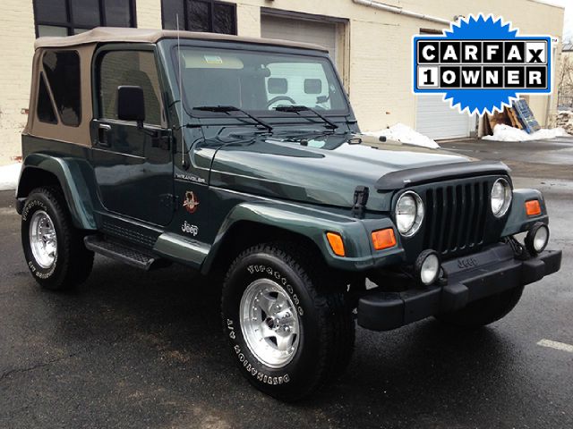 Jeep Wrangler Unlimited 2002 photo 2