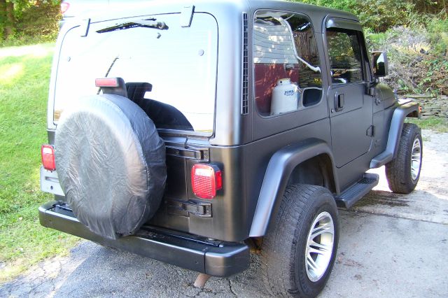 Jeep Wrangler Unlimited 2002 photo 2