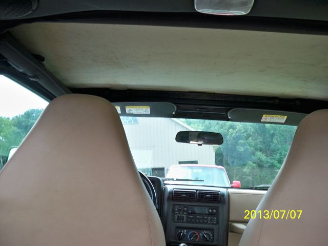 Jeep Wrangler Unlimited SW2 SUV