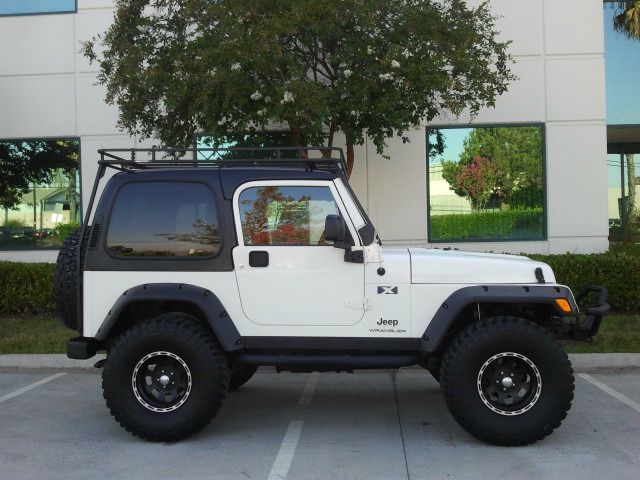 Jeep Wrangler Unlimited 2003 photo 2
