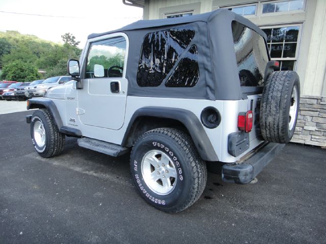 Jeep Wrangler Unlimited 2003 photo 4