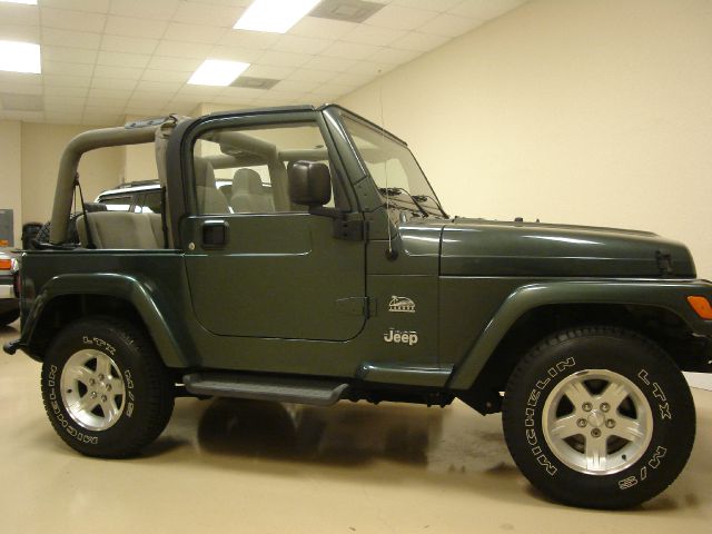 Jeep Wrangler Unlimited 2004 photo 3